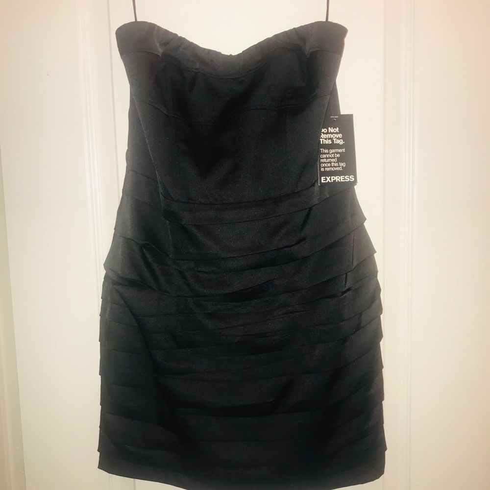 🔥Express LBD mini dress